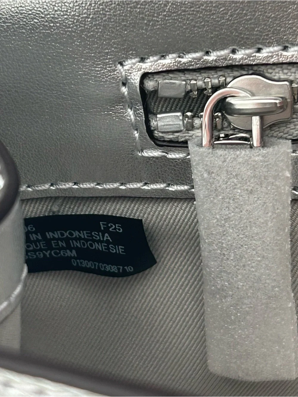 Michael Kors Carmine Silver Metallic Pebbled Leather Pochette
